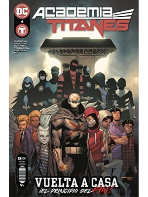 ACADEMIA TITANES NÚM. 04