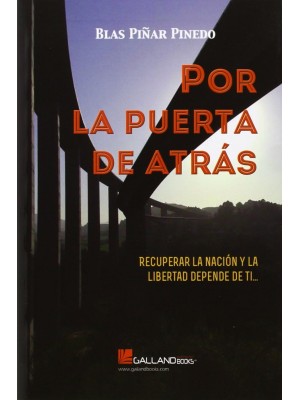 POR LA PUERTA DE ATRAS